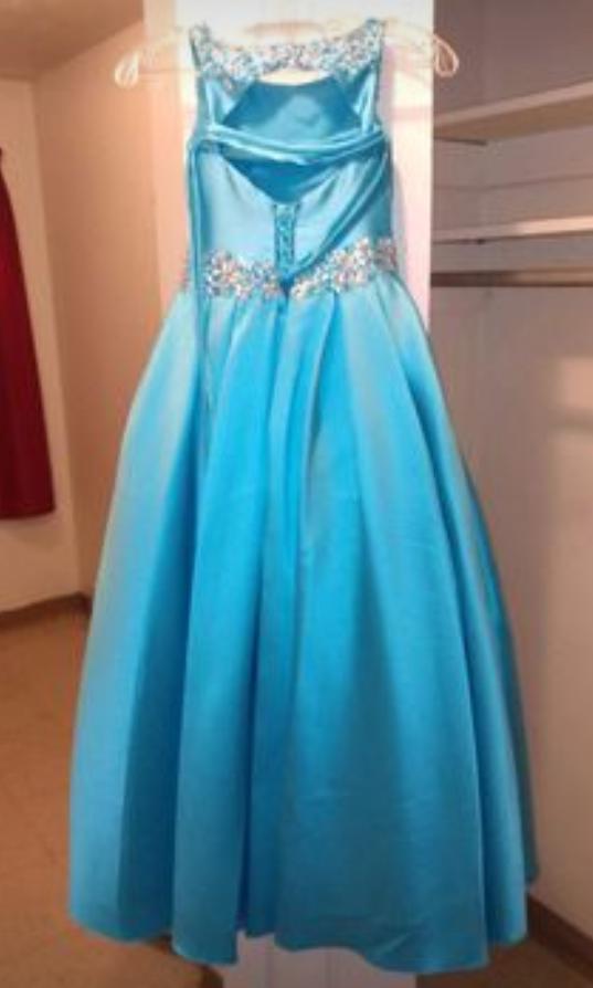 Tiffany Designs Girls Size 6 Light Blue Ball Gown on Queenly