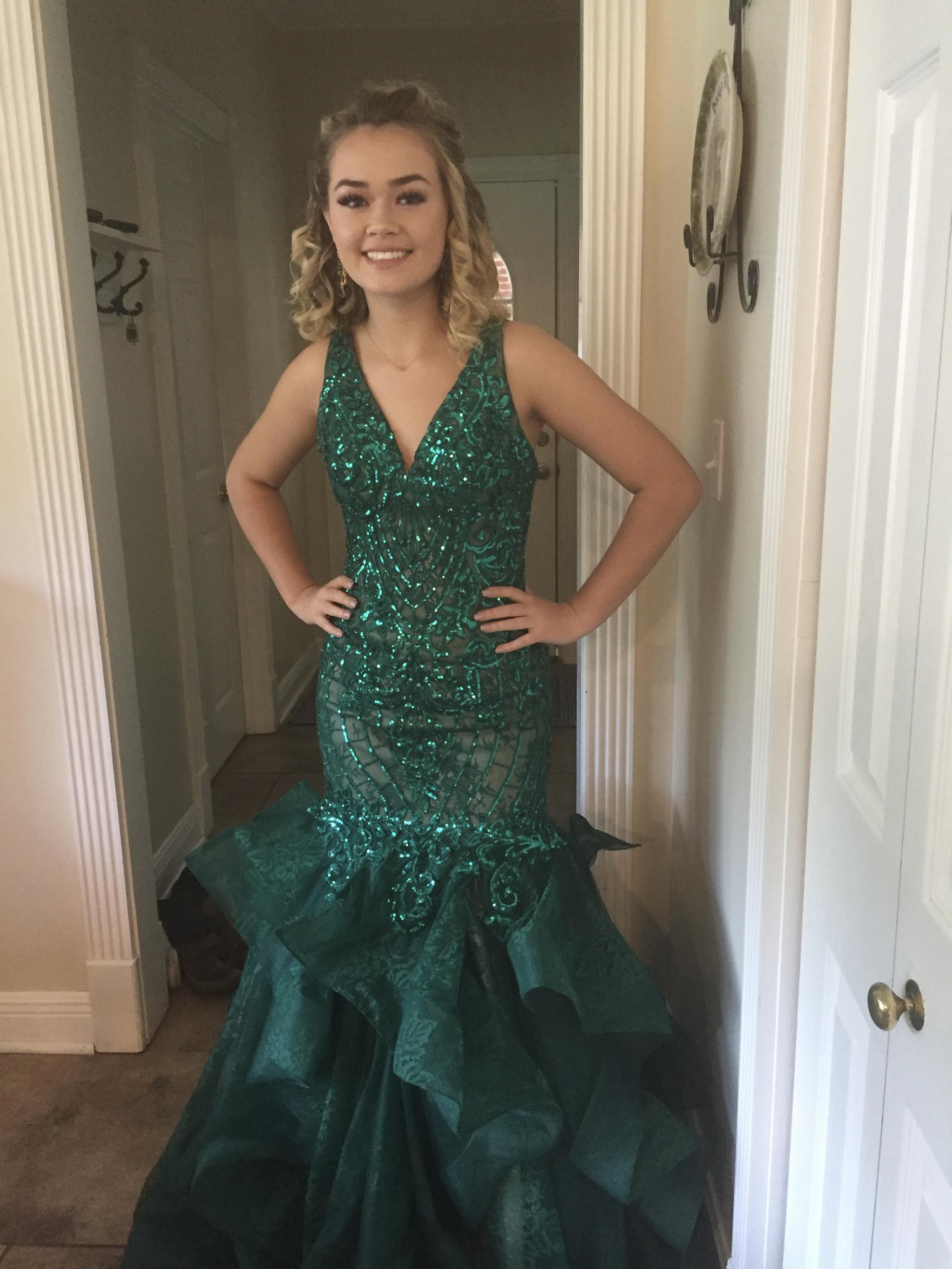 Jasz Couture Size 2 Prom Lace Emerald Green Mermaid Dress on Queenly