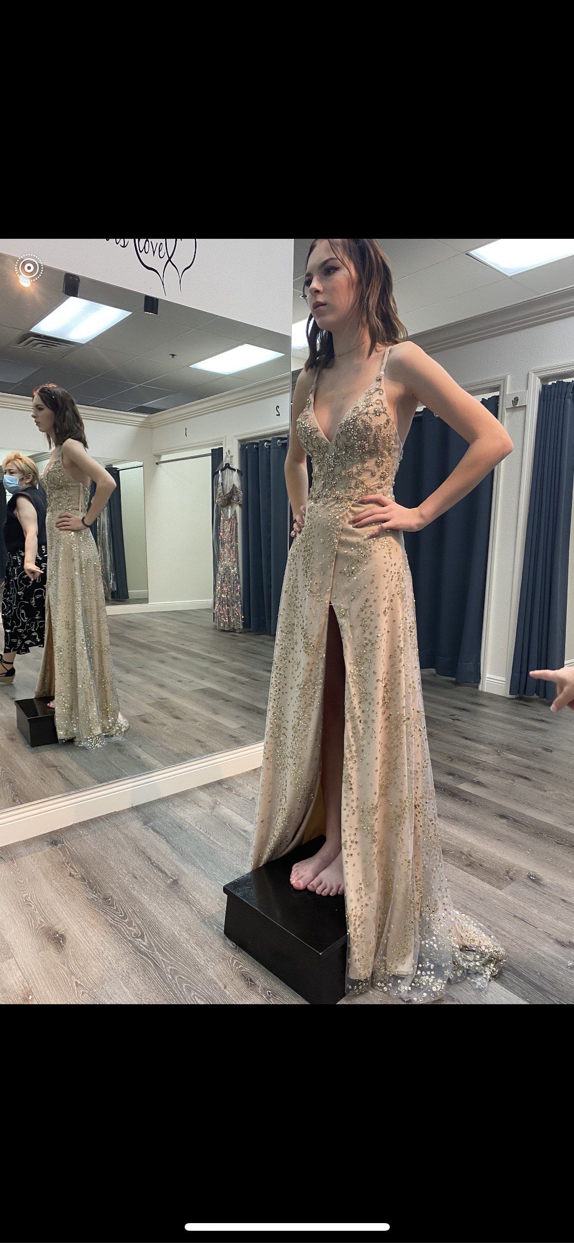 Size 00 Prom Plunge Gold Side Slit Dress on Queenly