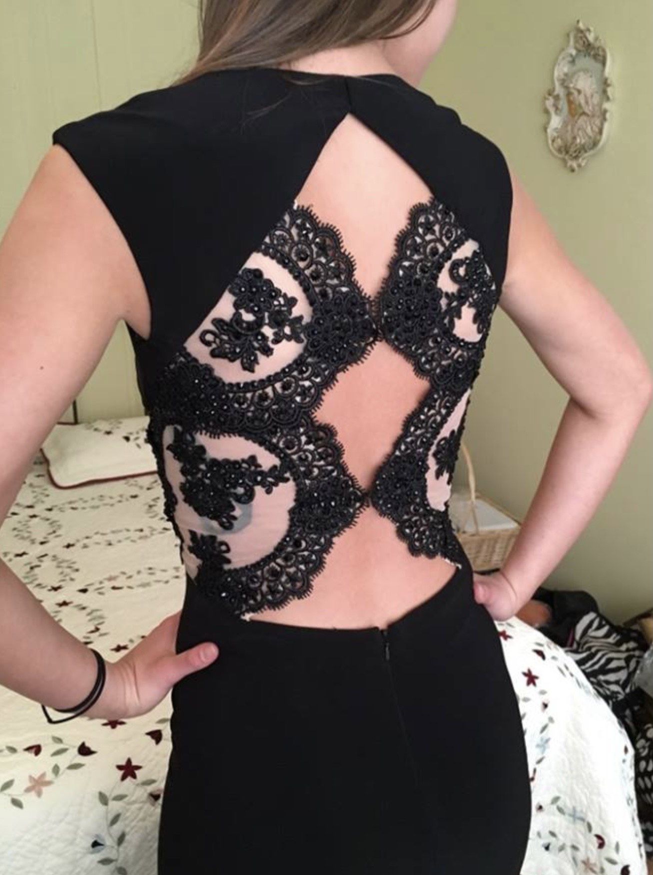 Sherri Hill Size 0 Prom Cap Sleeve Lace Black A-line Dress on Queenly