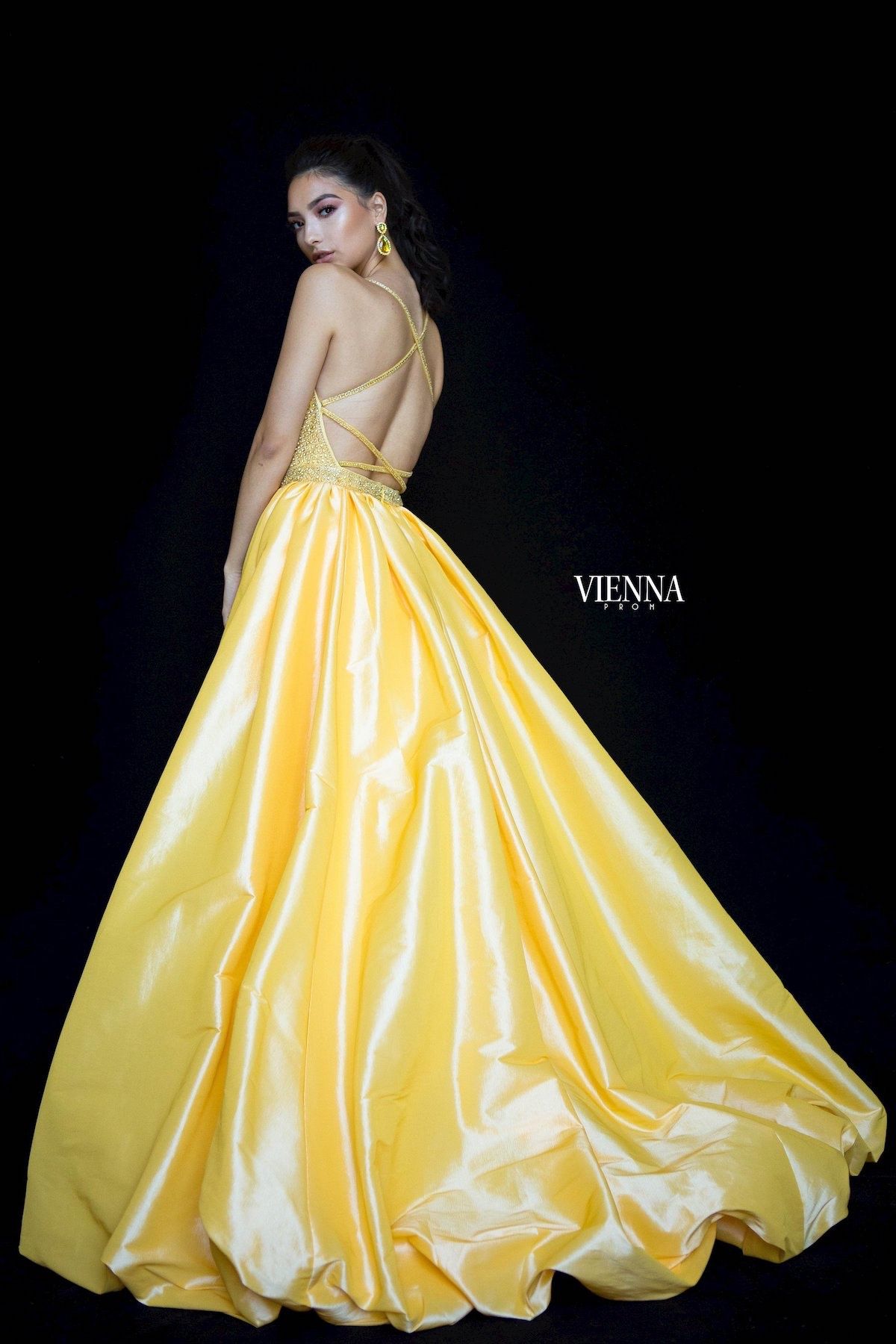 Vienna Yellow Size 6 Silk Pageant Beaded Top Prom Ball gown on Queenly