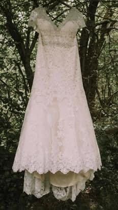 Allure Bridals White Size 20 Cap Sleeve Lace Medium Height Sleeves Tall Height Train Dress on Queenly