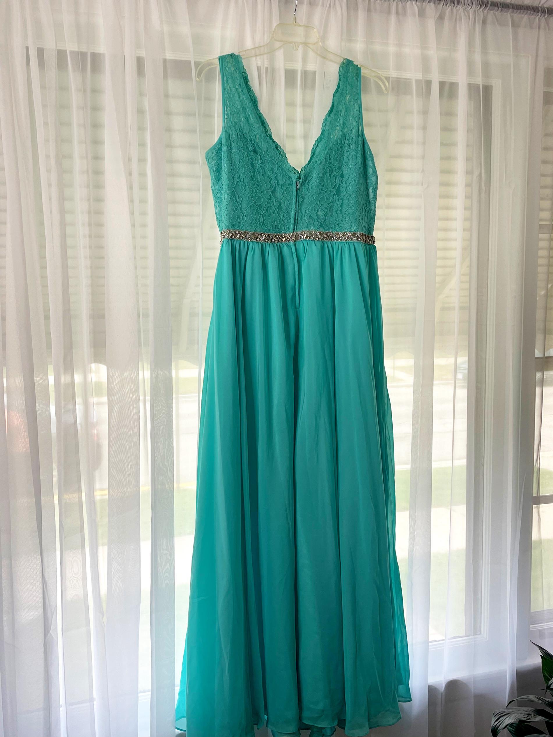 Size 14 Bridesmaid Plunge Lace Turquoise Blue Ball Gown on Queenly