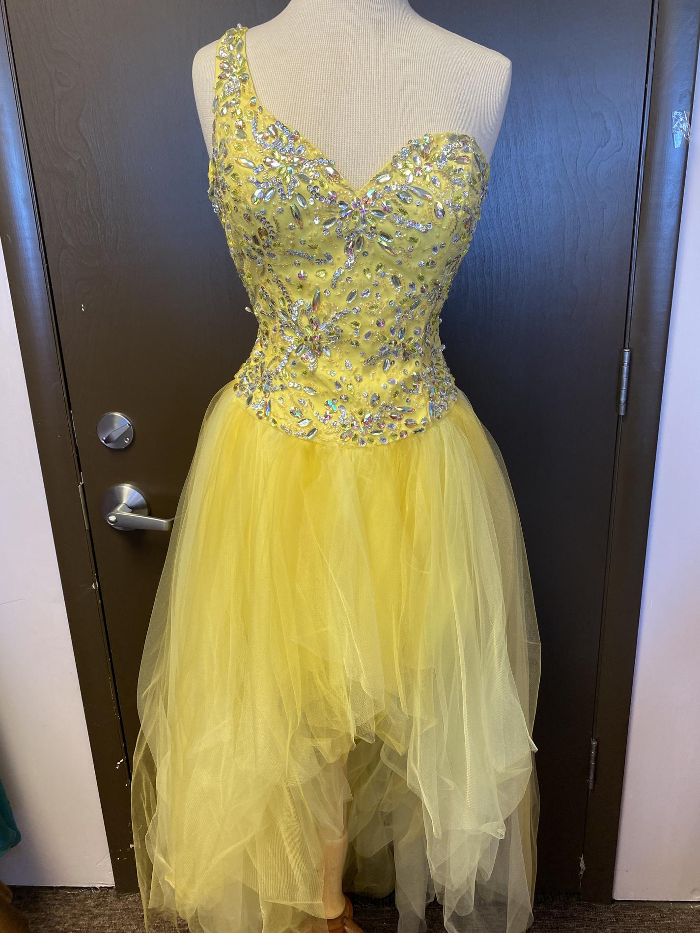 Party Time Formal Size 8 Prom One Shoulder Yellow A-line Dress on Queenly