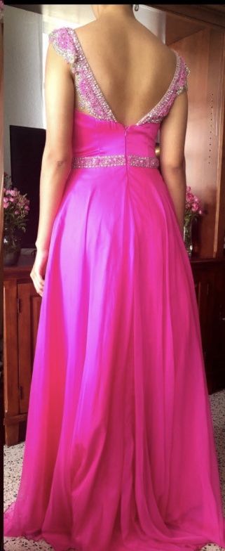 Sherri Hill Size 4 Prom Cap Sleeve Sequined Hot Pink A-line Dress on Queenly