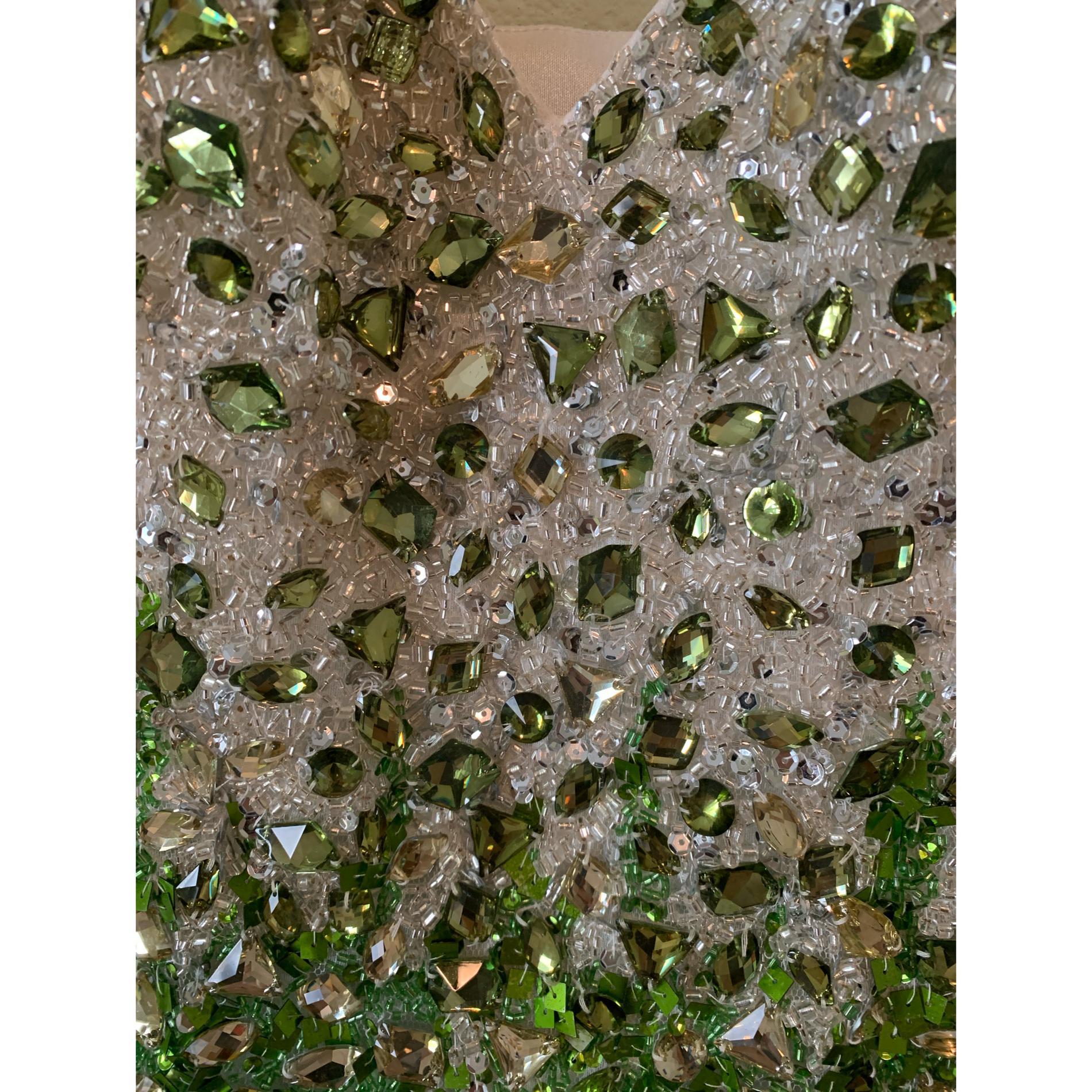 Size 8 Homecoming Sequined Green Cocktail Dress on Queenly