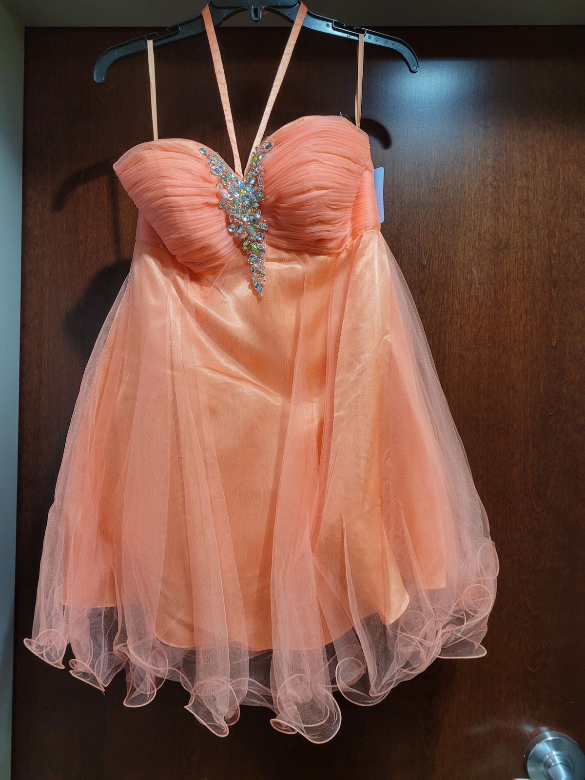 Style E40043 Josh and Jazz Prom Size 6 Homecoming Halter Coral Cocktail Dress on Queenly