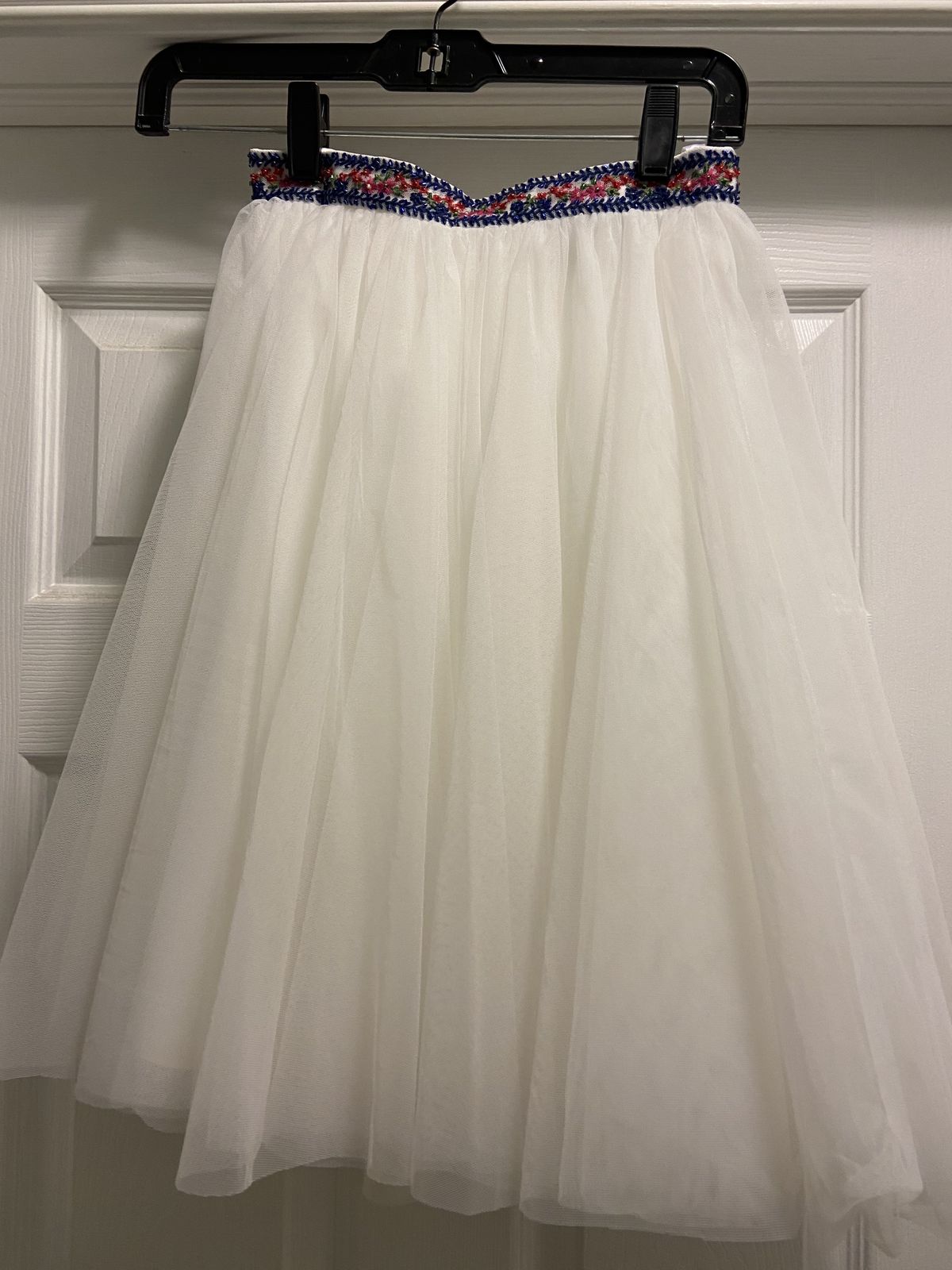 Sherri Hill Size 0 Prom High Neck Floral White Cocktail Dress on Queenly