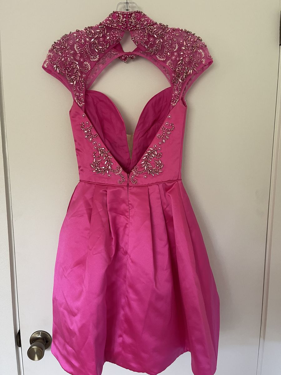 Sherri Hill Size 00 Homecoming High Neck Hot Pink Cocktail Dress on Queenly