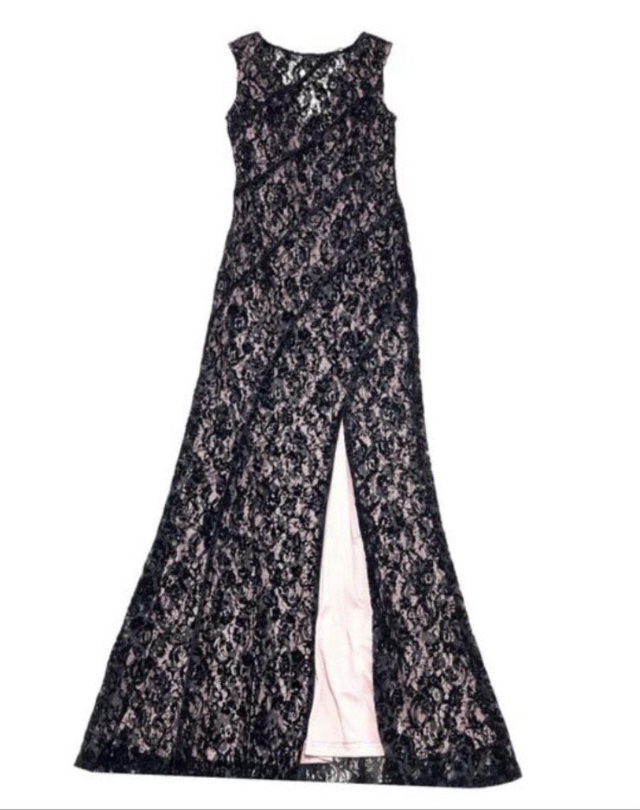 Aidan Mattox Size 8 Prom Cap Sleeve Lace Black Floor Length Maxi on Queenly