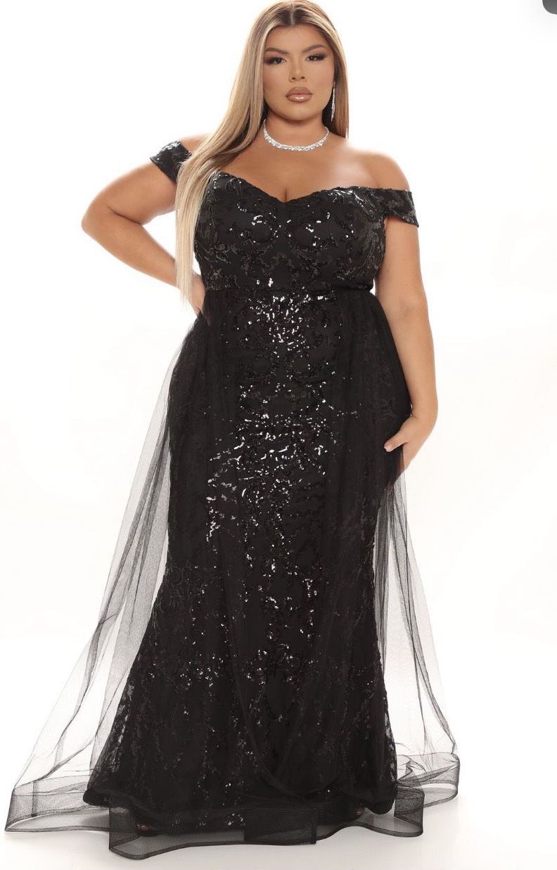 Plus Size 18 Prom Sequined Black Dress With Train on Queenly