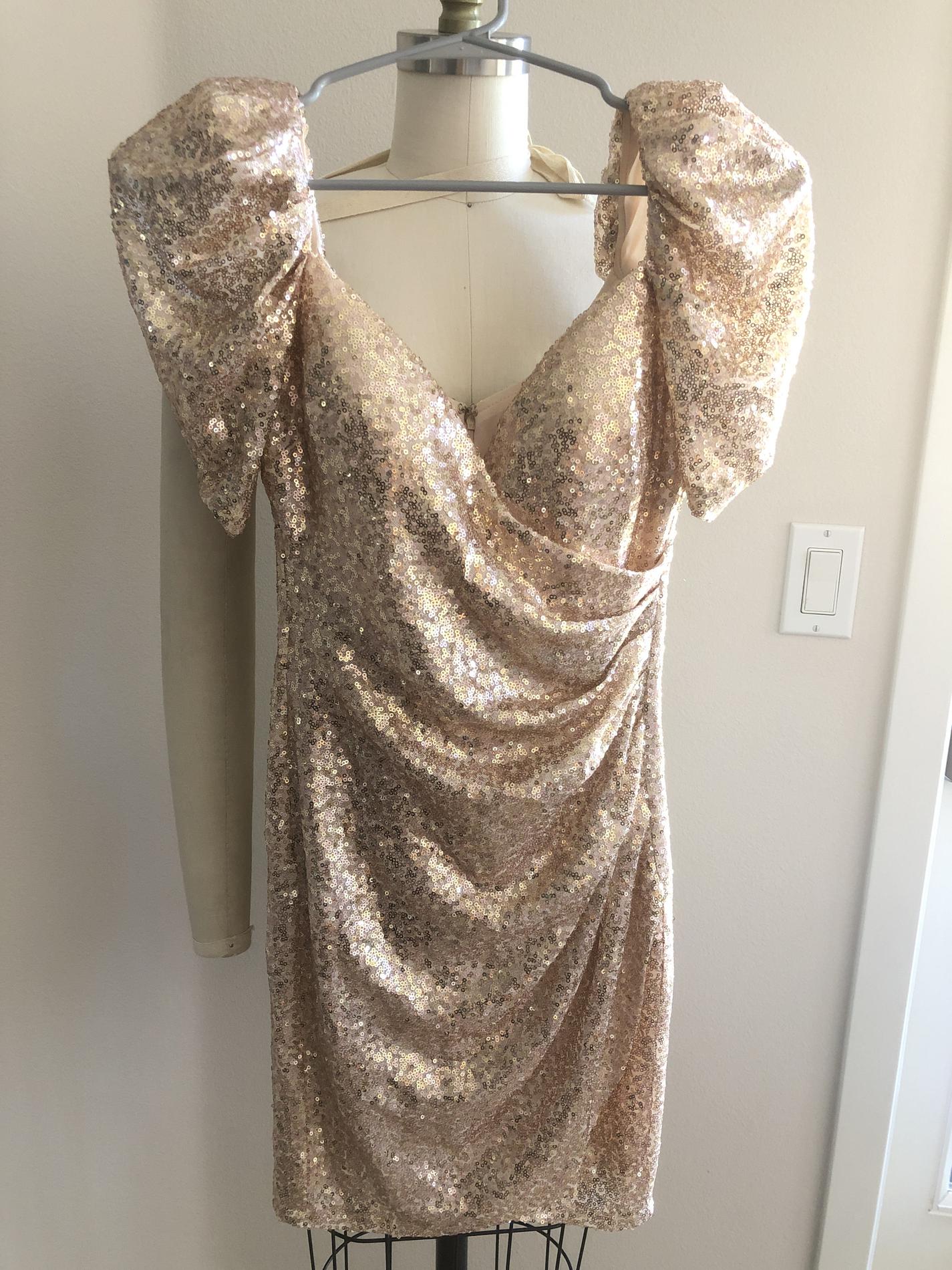 Size 2 Sequined Gold Cocktail Dress on Queenly
