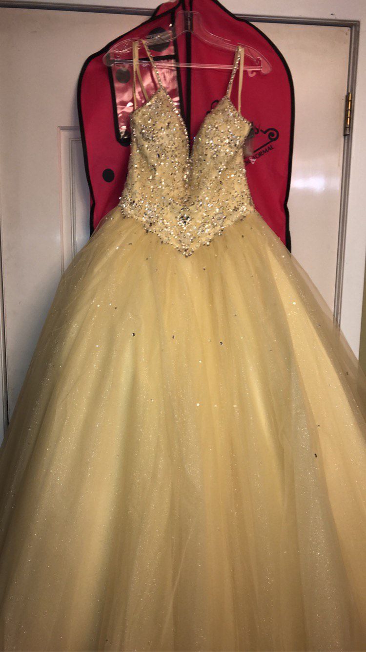 MoriLee Size 6 Prom Plunge Satin Yellow Ball Gown on Queenly
