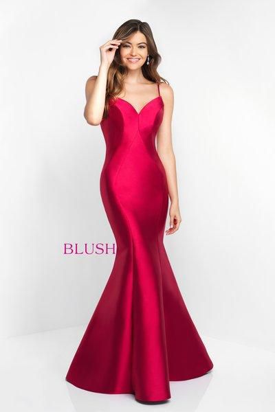 Style C1050 Blush Prom Size 6 Red Mermaid Dress on Queenly