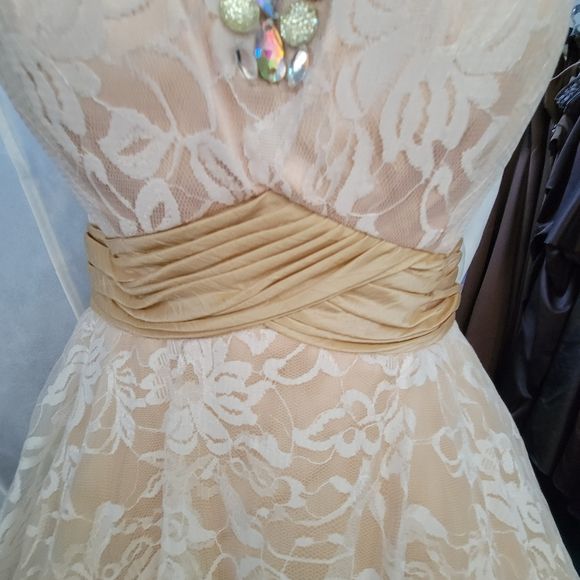 Style E45006 Jolene Size 2 Prom Lace Nude Cocktail Dress on Queenly