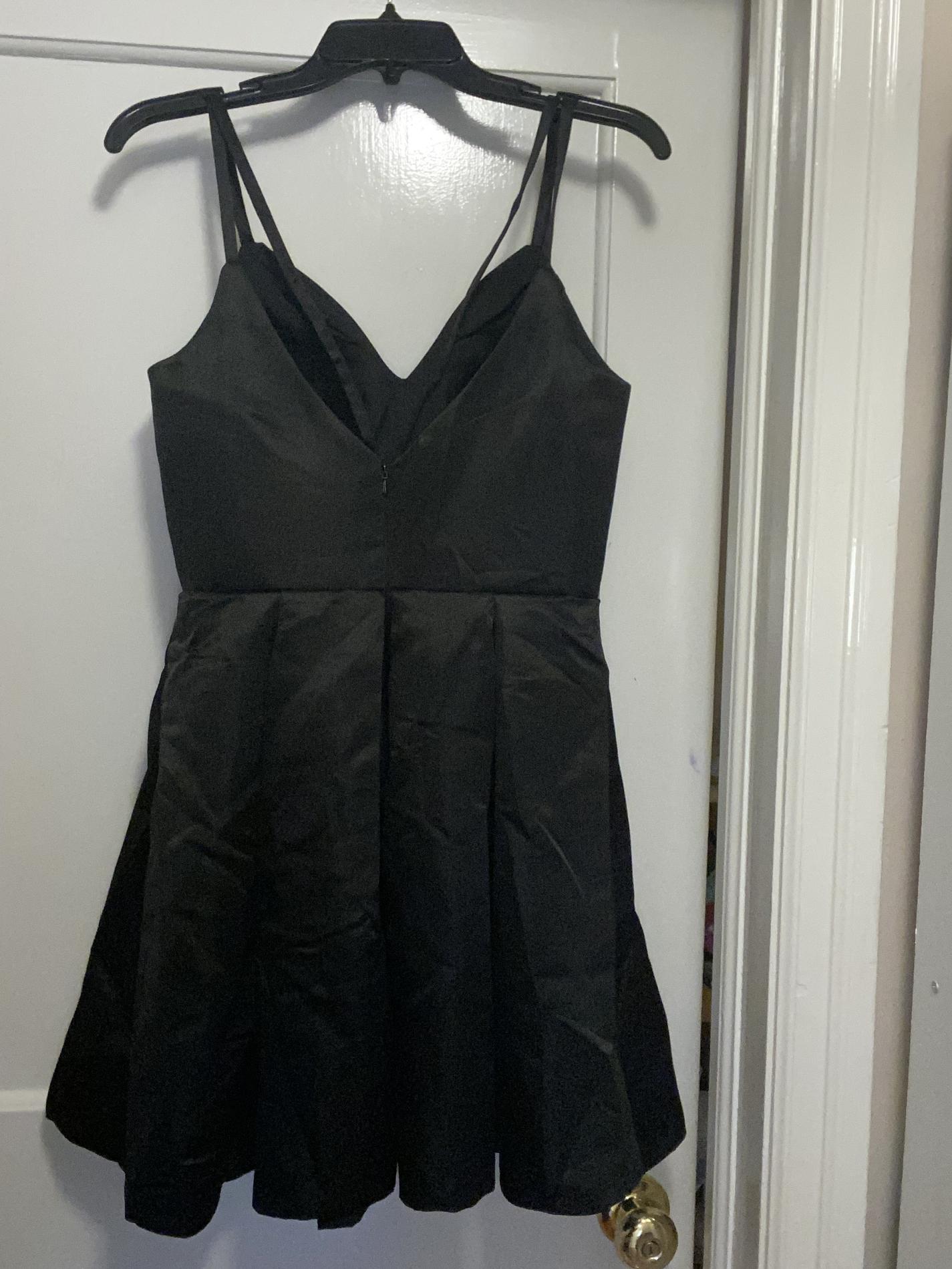 Size 8 Homecoming Satin Black A-line Dress on Queenly