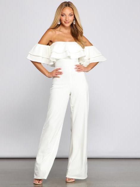 Size 4 Pageant Off The Shoulder White Formal Jumpsuit on Queenly
