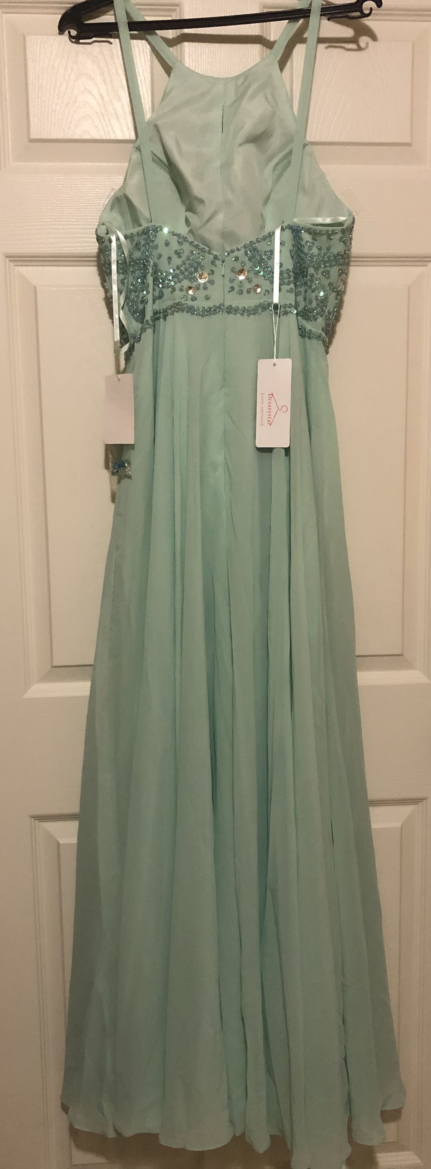 Size 6 Prom Light Green A-line Dress on Queenly