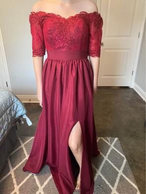 Size 6 Bridesmaid Off The Shoulder Lace Burgundy Red Floor Length Maxi on Queenly