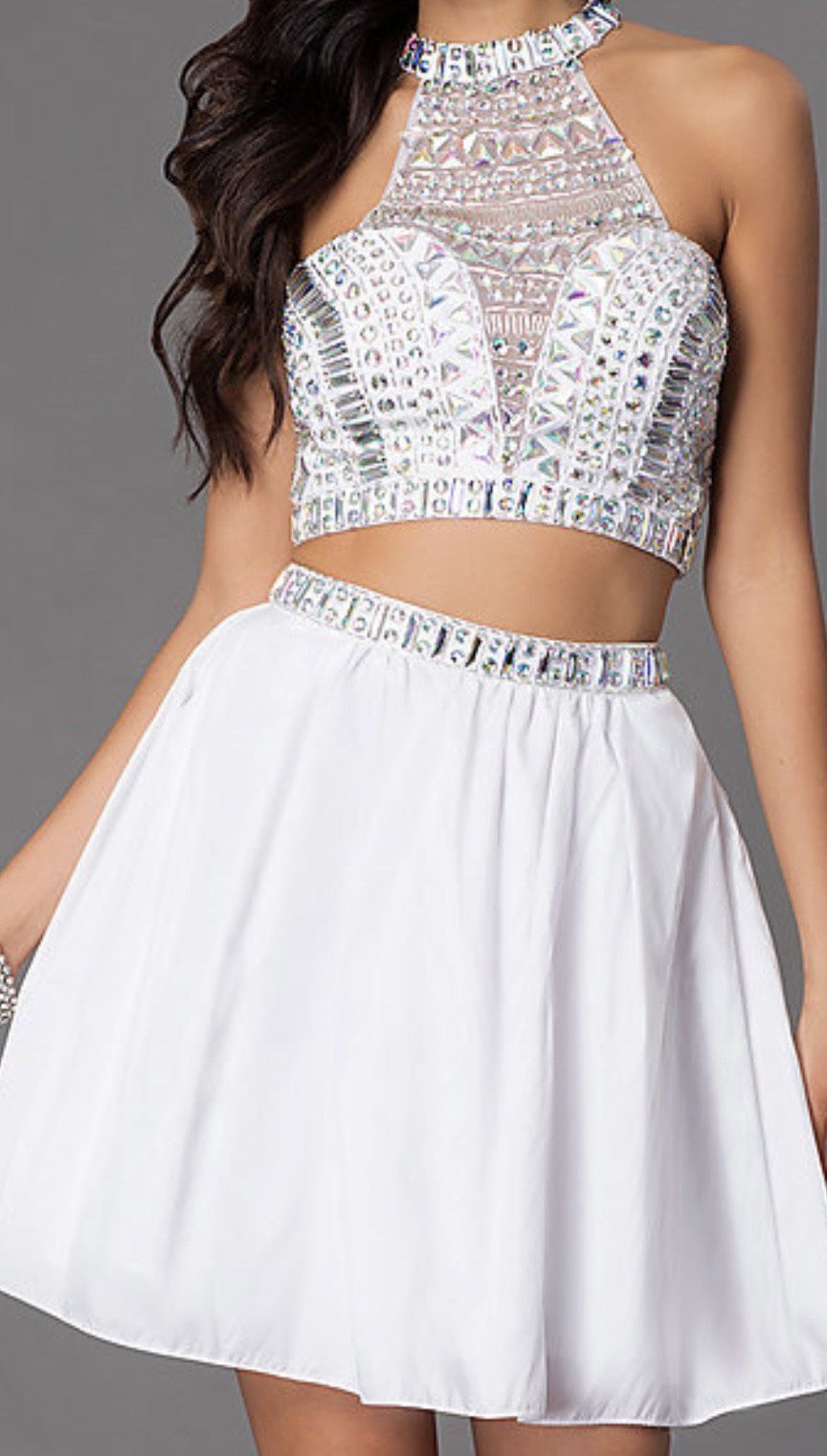 Size 2 Prom Sequined White A-line Dress on Queenly