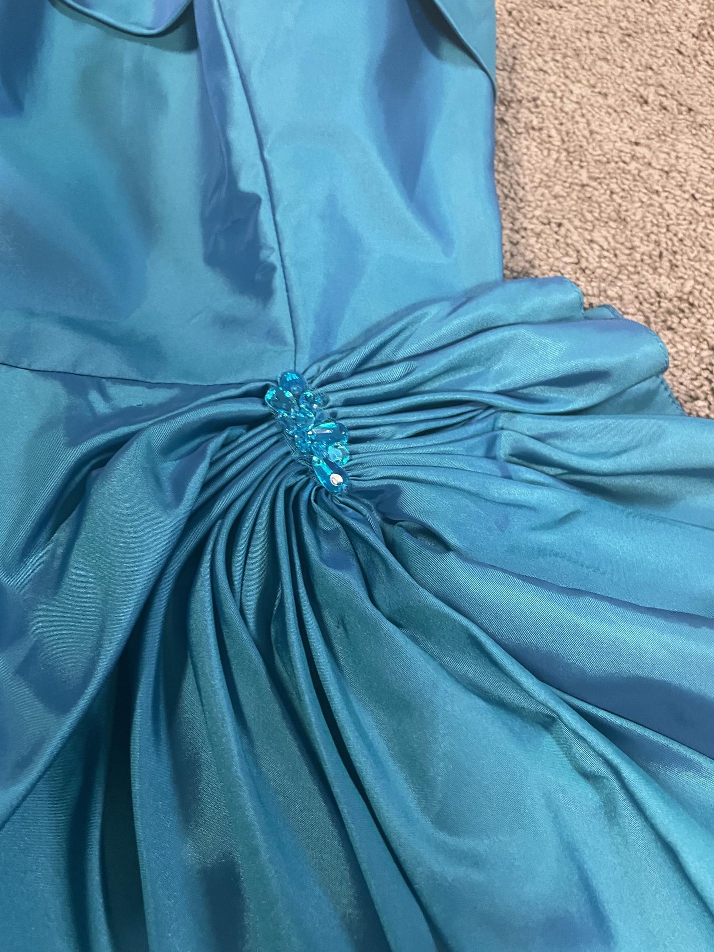 MoriLee Size 10 Strapless Blue Cocktail Dress on Queenly