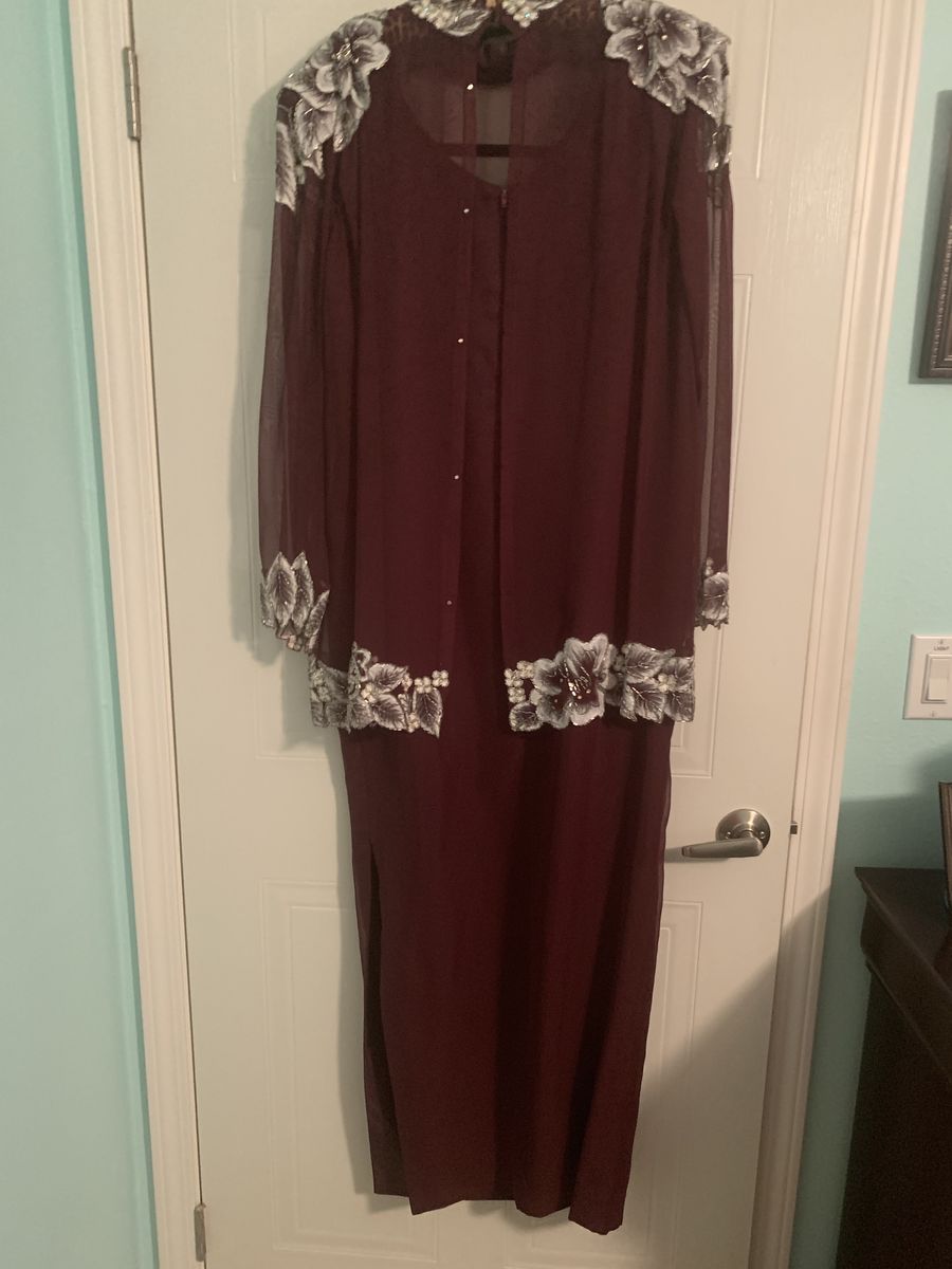 Plus Size 16 Wedding Guest Long Sleeve Lace Burgundy Purple Floor Length Maxi on Queenly