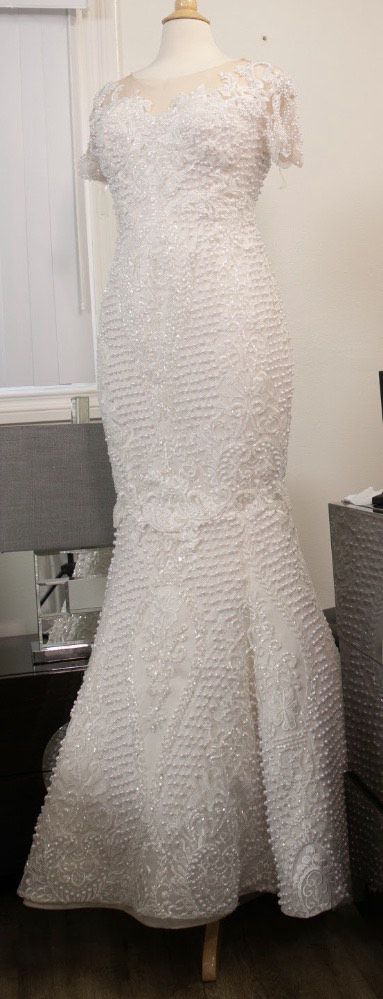 By designer Size 6 Wedding Lace White Mermaid Dress on Queenly