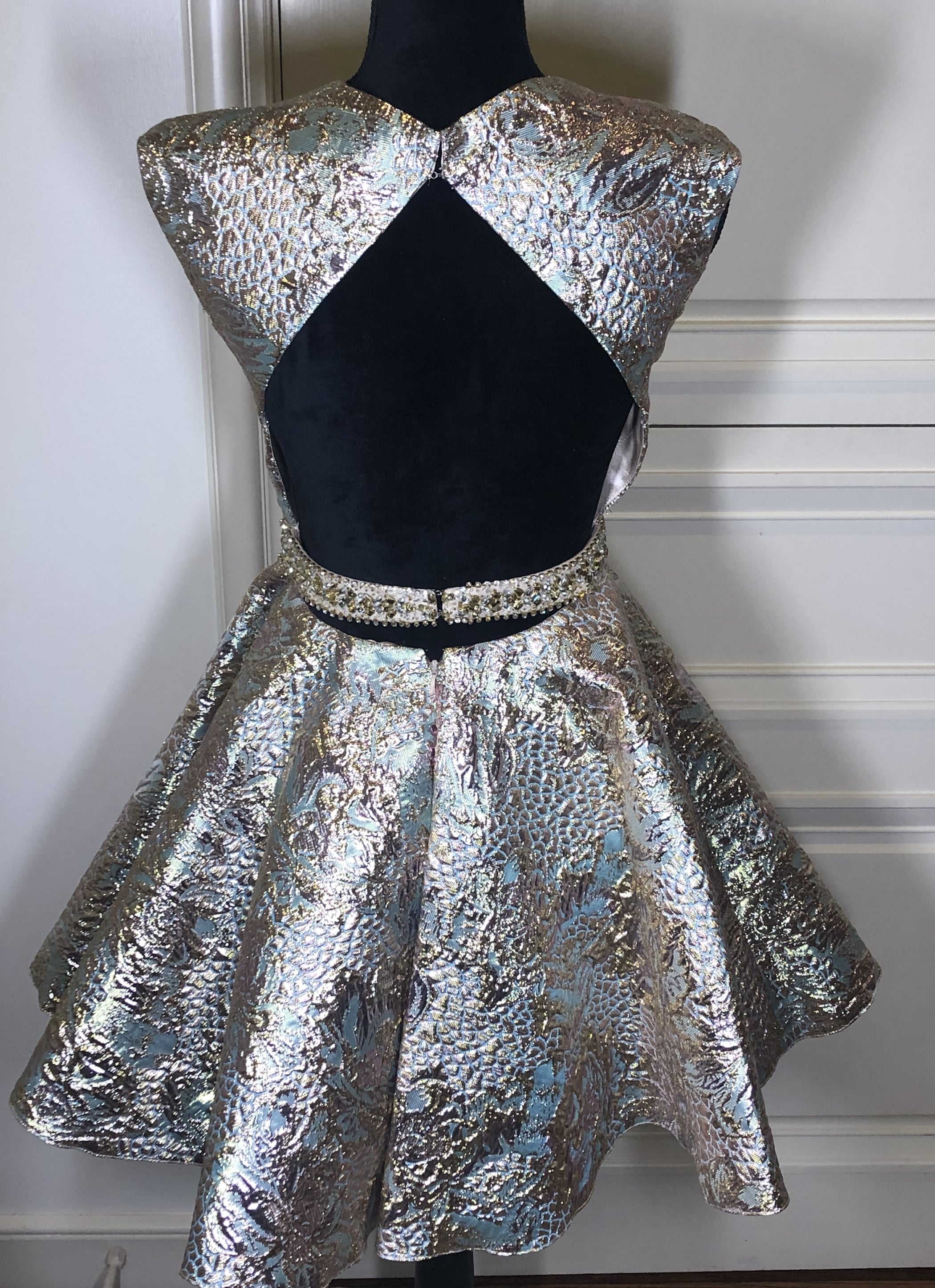 Sherri Hill Size 4 Homecoming Cap Sleeve Sequined Turquoise Gold A-line Dress on Queenly