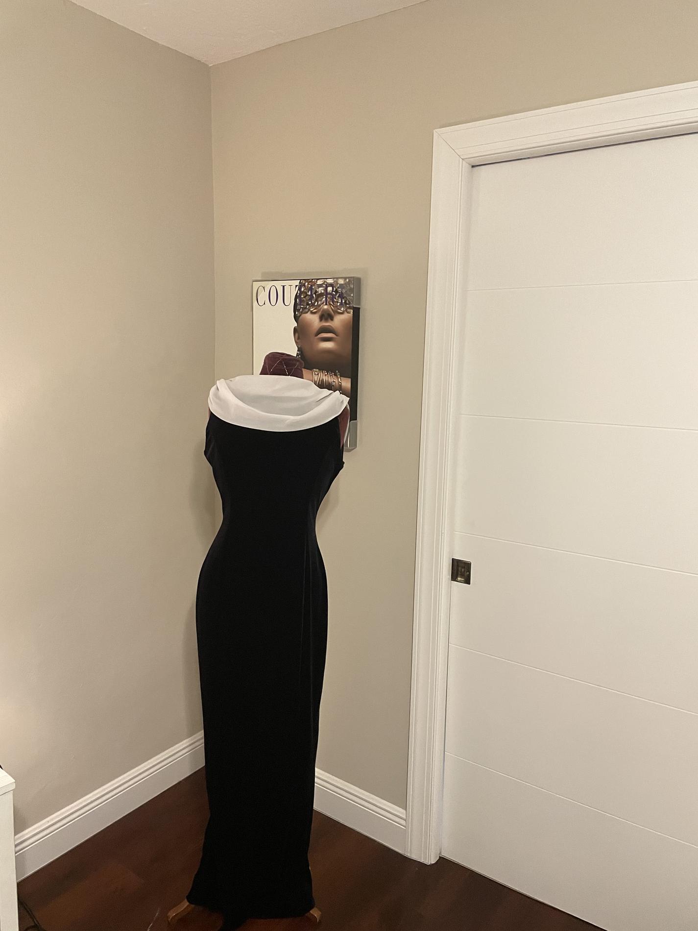 Size 10 Fun Fashion Velvet Black Mermaid Dress on Queenly