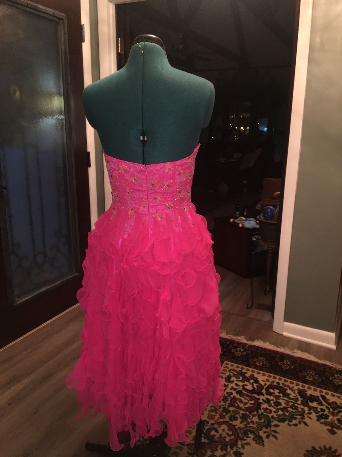 Alyce Paris Size 4 Prom Strapless Hot Pink Cocktail Dress on Queenly