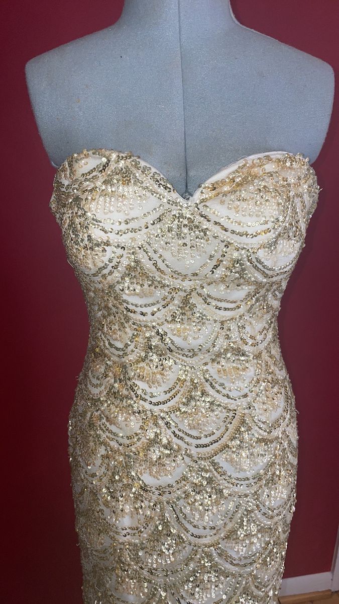 Sherri Hill Size 2 Wedding Strapless Gold Mermaid Dress on Queenly