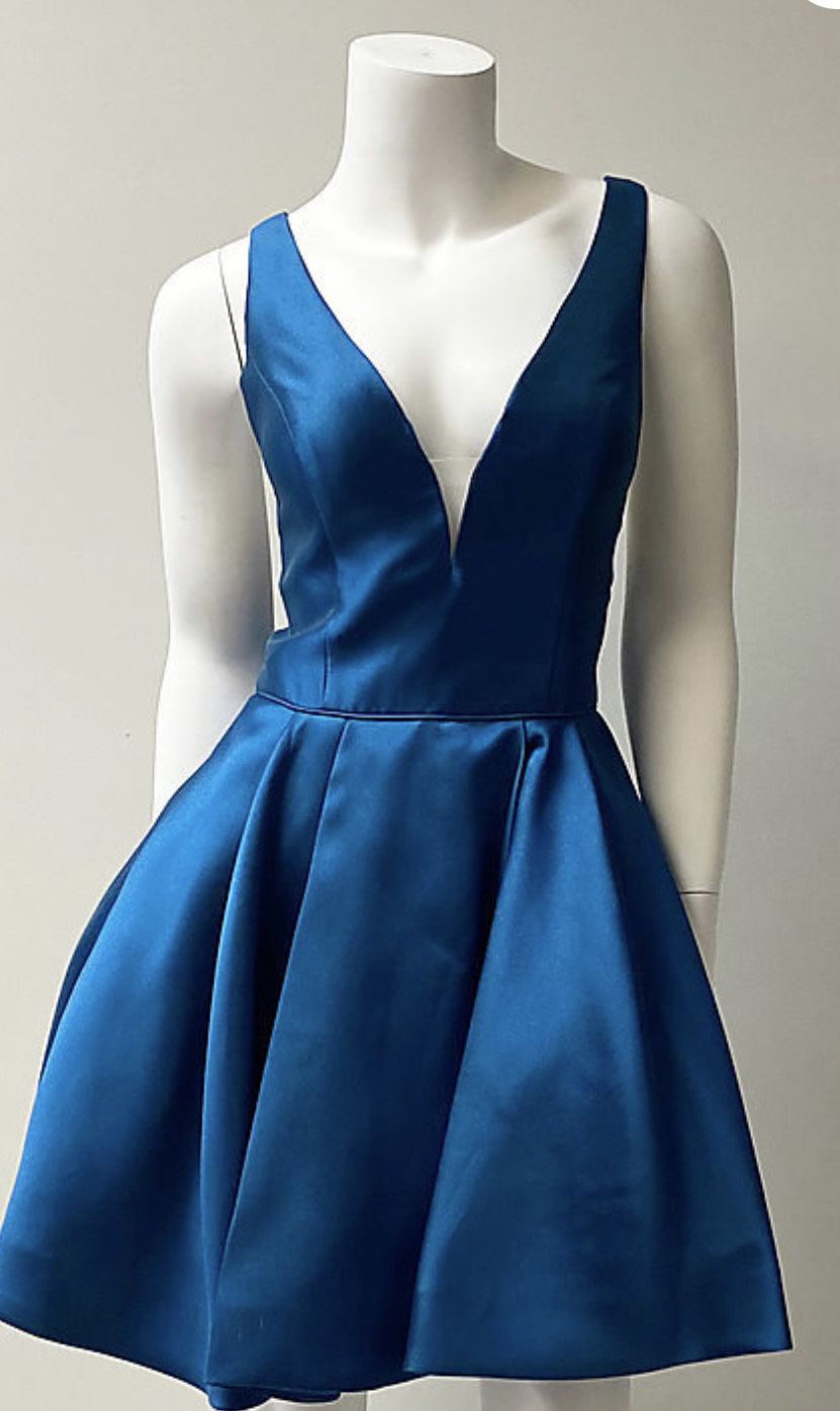 Sherri Hill Size 4 Homecoming Satin Blue Cocktail Dress on Queenly
