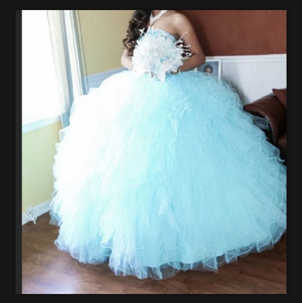 Size 4 Prom Strapless Turquoise Blue Ball Gown on Queenly
