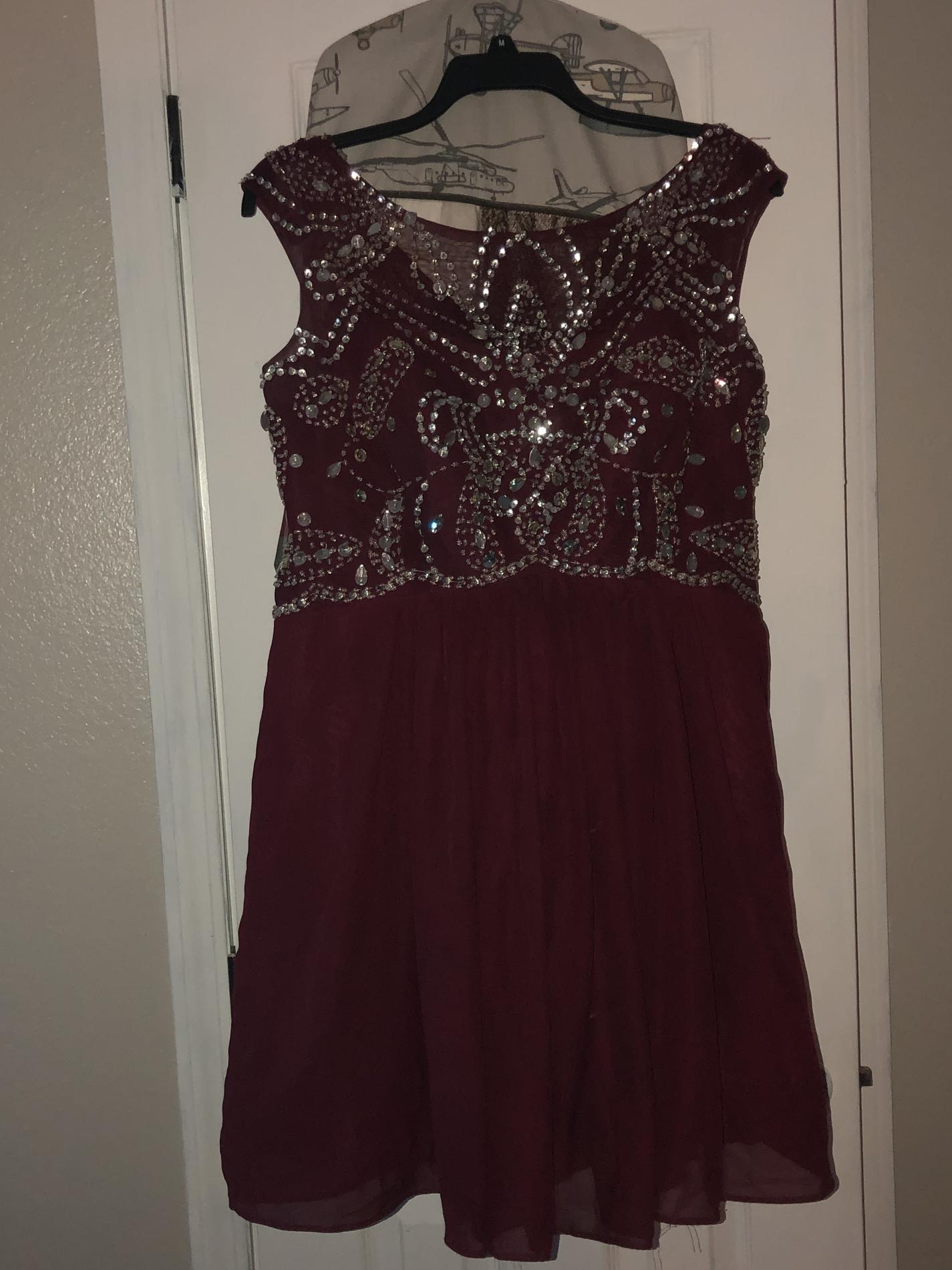 Plus Size 16 Prom Burgundy Multicolor Cocktail Dress on Queenly