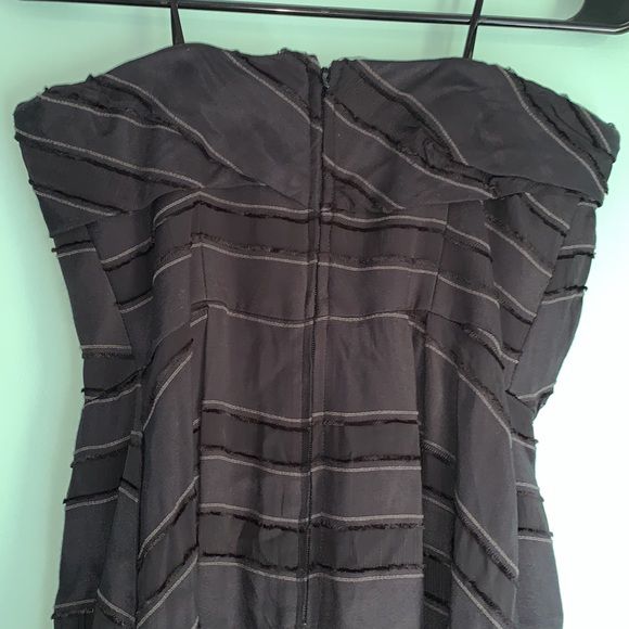 C/MEO Collective  Size 6 Black Cocktail Dress on Queenly