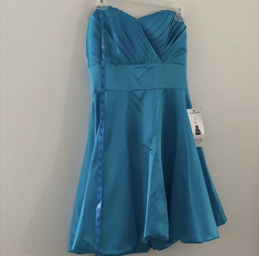 Girls Size 10 Homecoming Strapless Turquoise Blue A-line Dress on Queenly