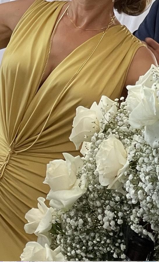 Size 4 Prom Plunge Gold Floor Length Maxi on Queenly