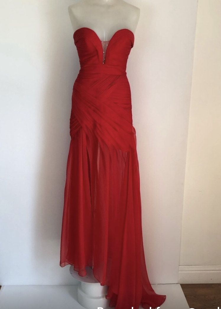 Size 14 Prom Strapless Red Floor Length Maxi on Queenly