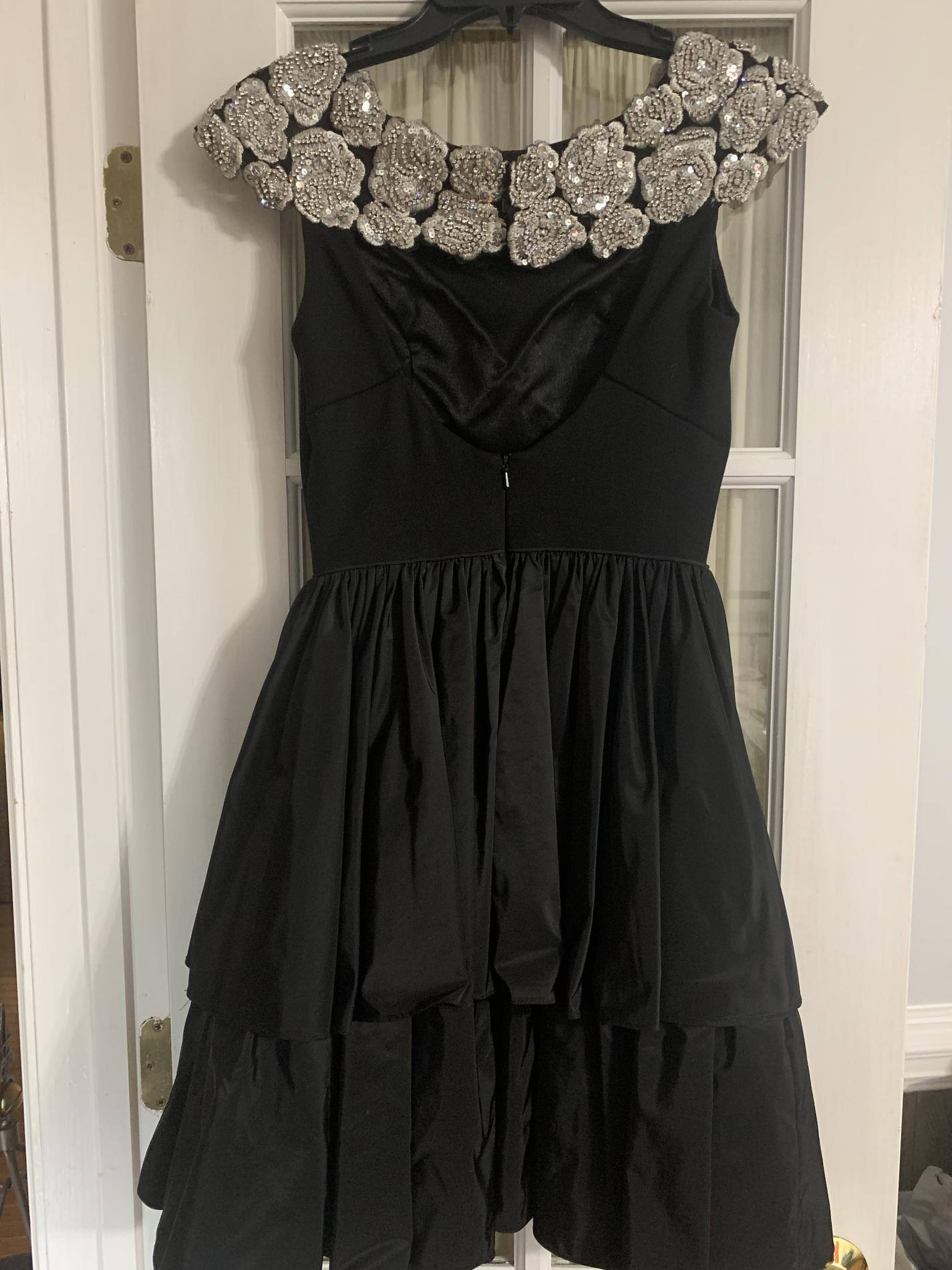 Sherri Hill Size 4 Sequined Black Cocktail Dress on Queenly