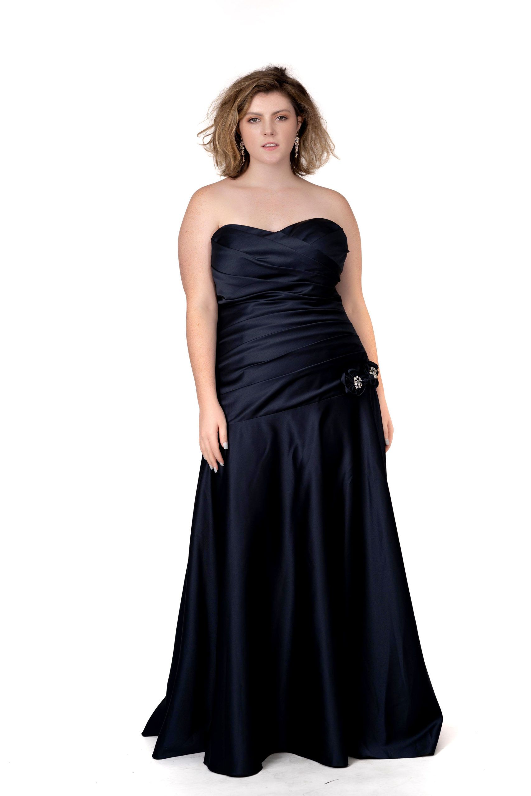 Style Peyton Socialite Fashions Plus Size 18 Prom Strapless Black Floor Length Maxi on Queenly