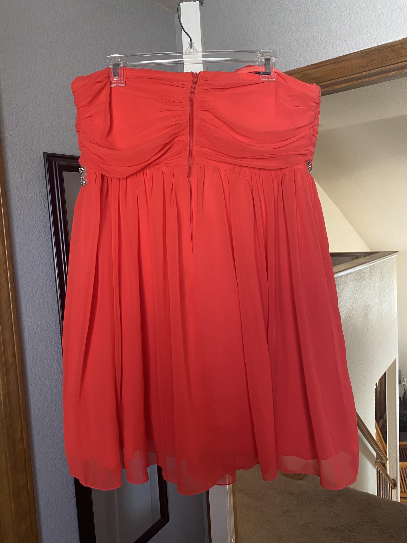 Size 14 Prom Strapless Sequined Coral Ball Gown on Queenly