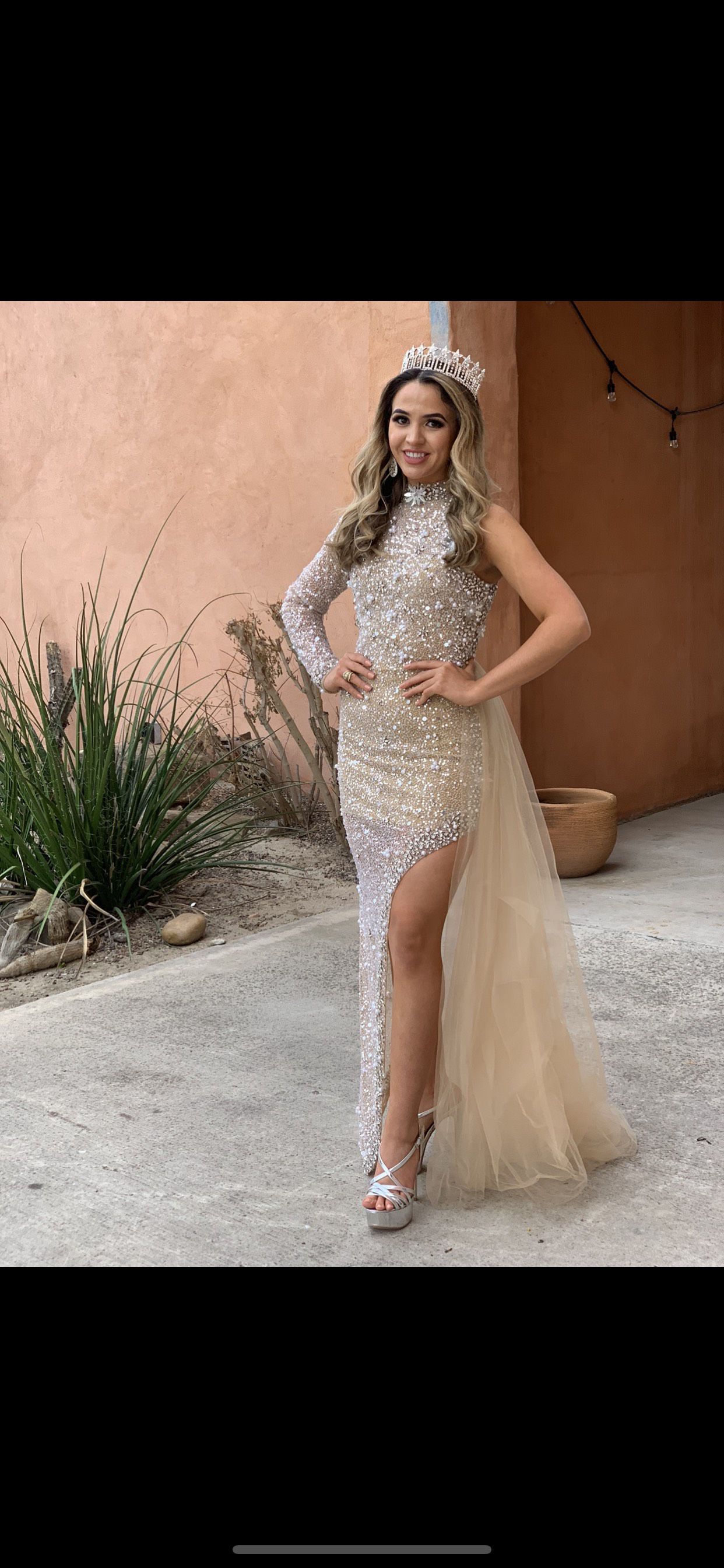 Portia and Scarlett Size 4 Prom Long Sleeve Gold Side Slit Dress on Queenly