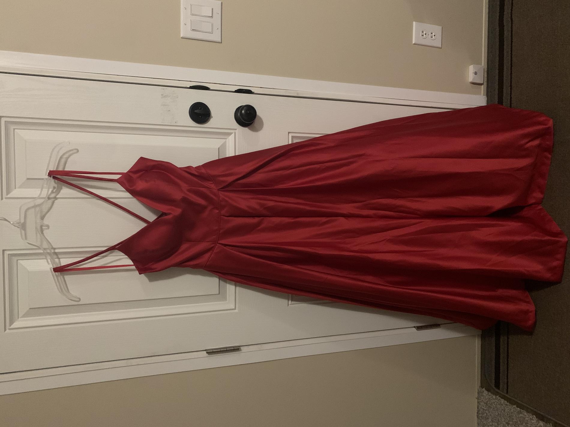 Windsor Size 6 Prom Red Ball Gown on Queenly