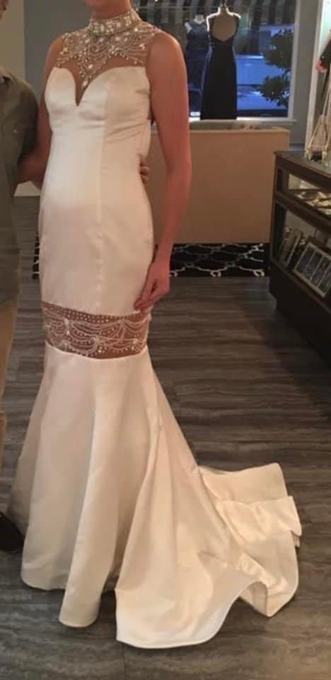 Sherri Hill Size 4 Wedding High Neck Sequined White Mermaid Dress on Queenly