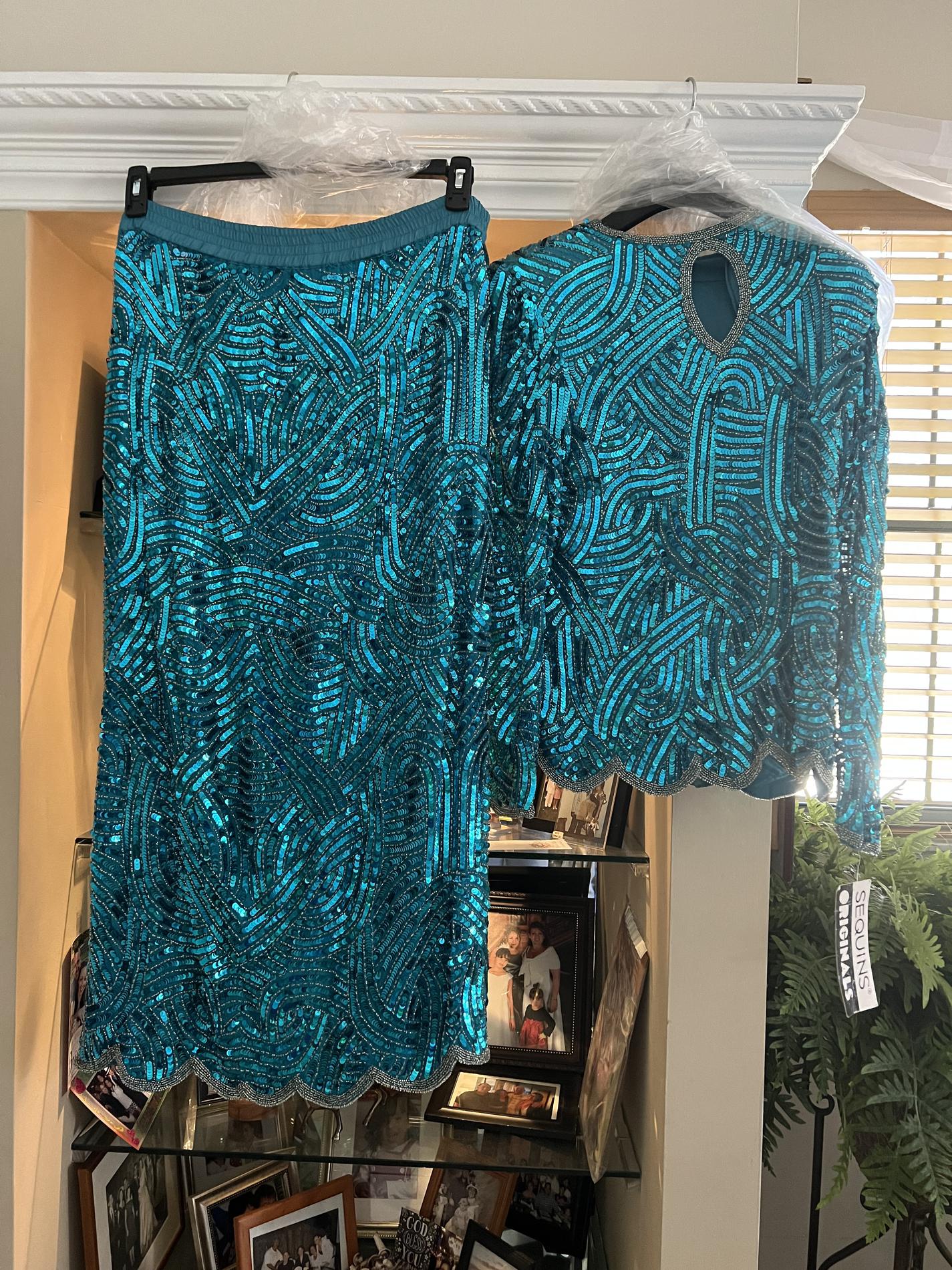 Size 14 Prom Turquoise Blue Cocktail Dress on Queenly