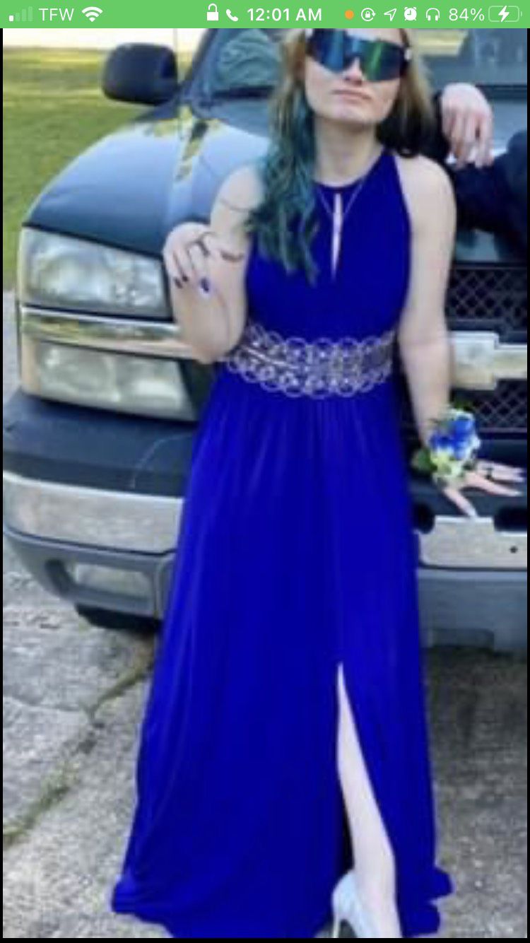 E & M collection Size 6 Prom Blue Floor Length Maxi on Queenly