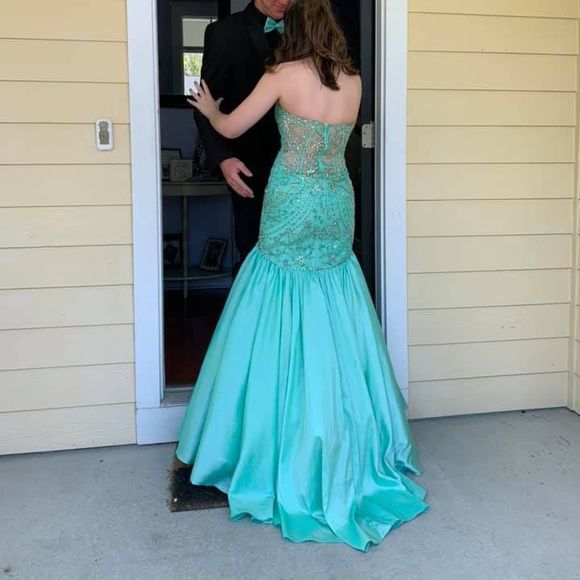 Sherri Hill Size 2 Prom Strapless Sequined Turquoise Blue Mermaid Dress on Queenly