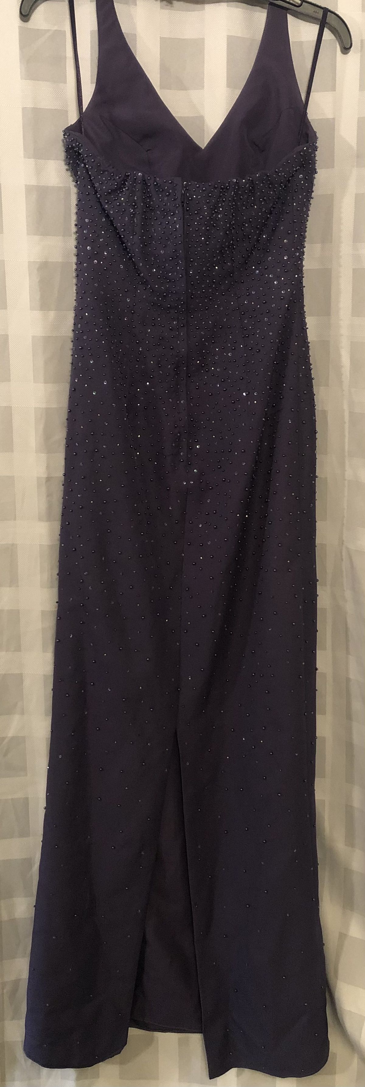 Modern Maids Size 6 Purple Floor Length Maxi on Queenly