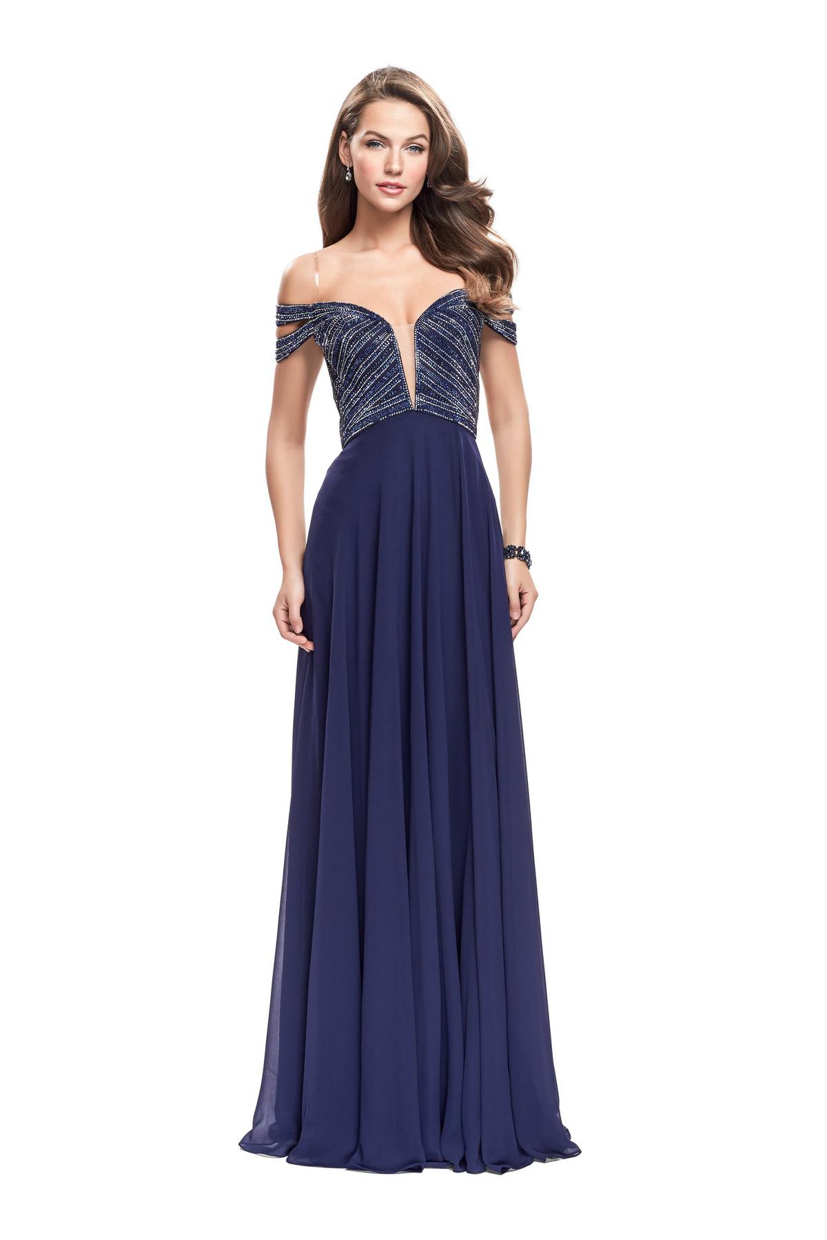 Style 26059 La Femme Size 2 Prom Plunge Navy Blue A-line Dress on Queenly