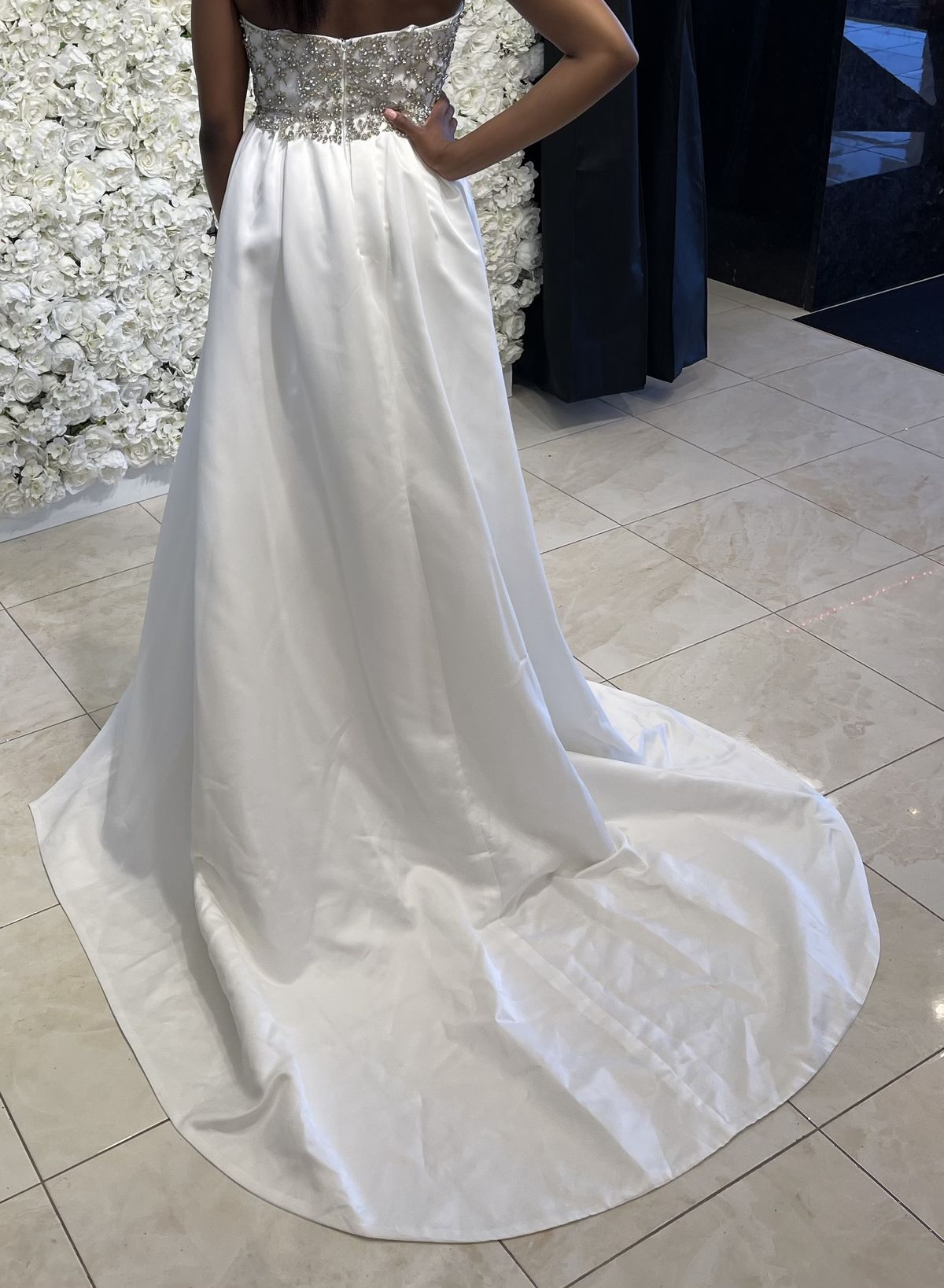 Rachel Allan Size 6 Wedding White Dress With Train on Queenly